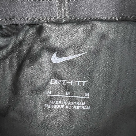 Nike Women's Medium Black Running Shorts - Picture 2 of 4